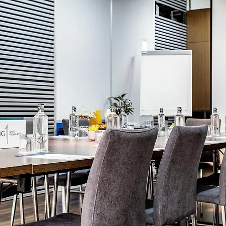 Holiday Inn Express Barcelona City 22@ By Ihg-3
